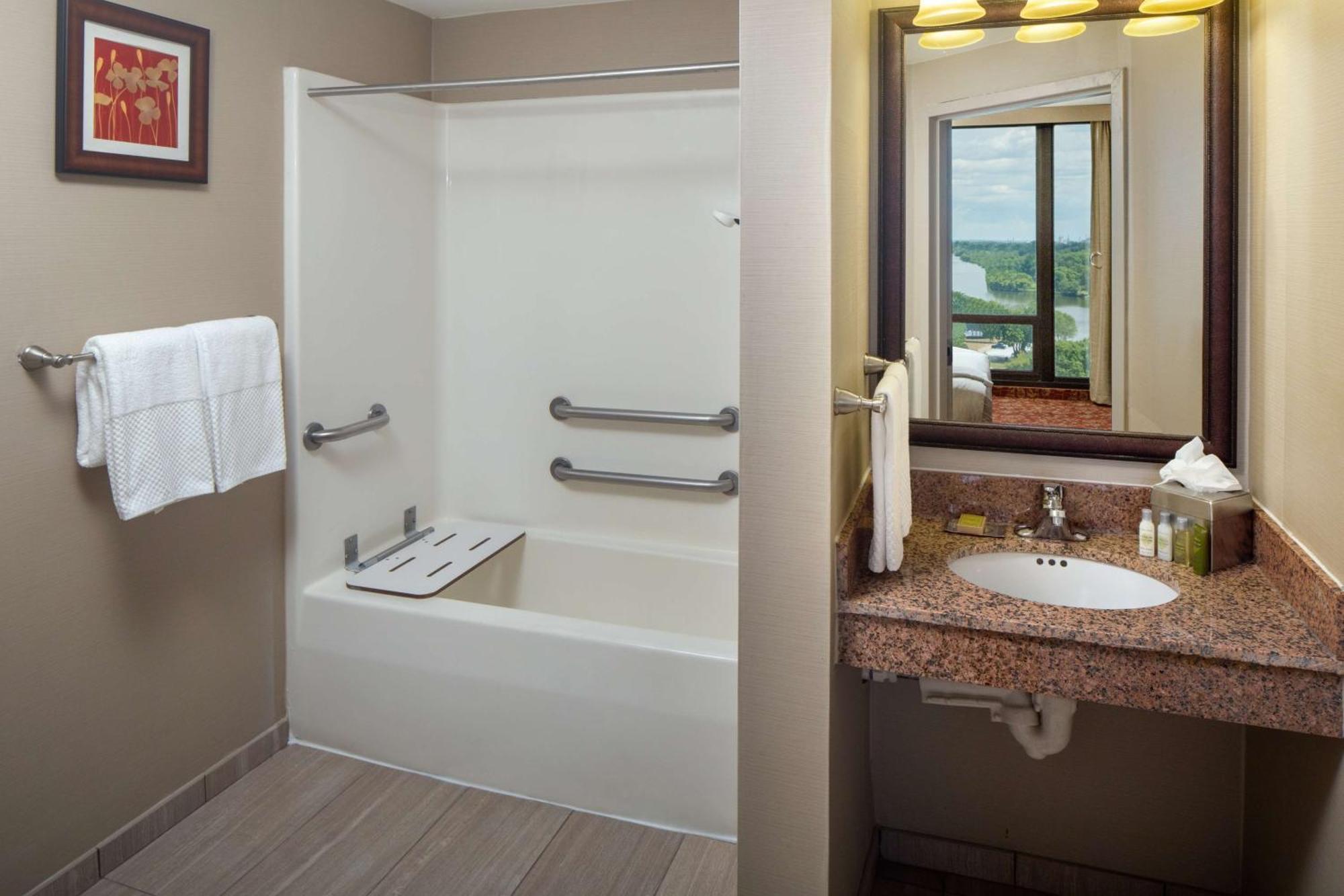 Doubletree By Hilton Cherry Hill Philadelphia Eksteriør bilde